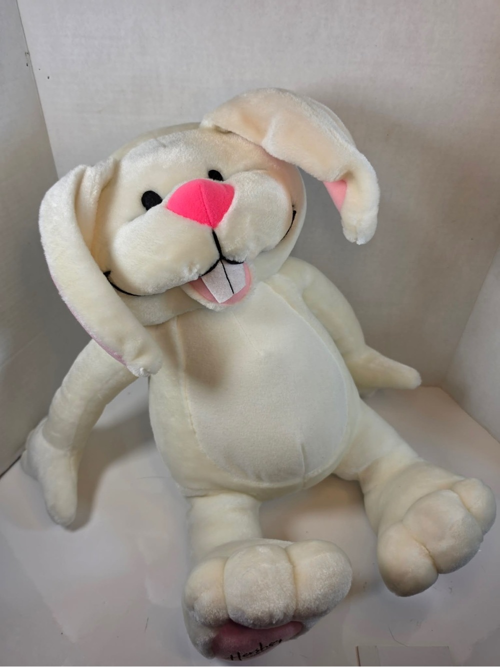 Hersheys Chocolate Authentic Easter Bunny Rabbit Large 21 inch Hershey
